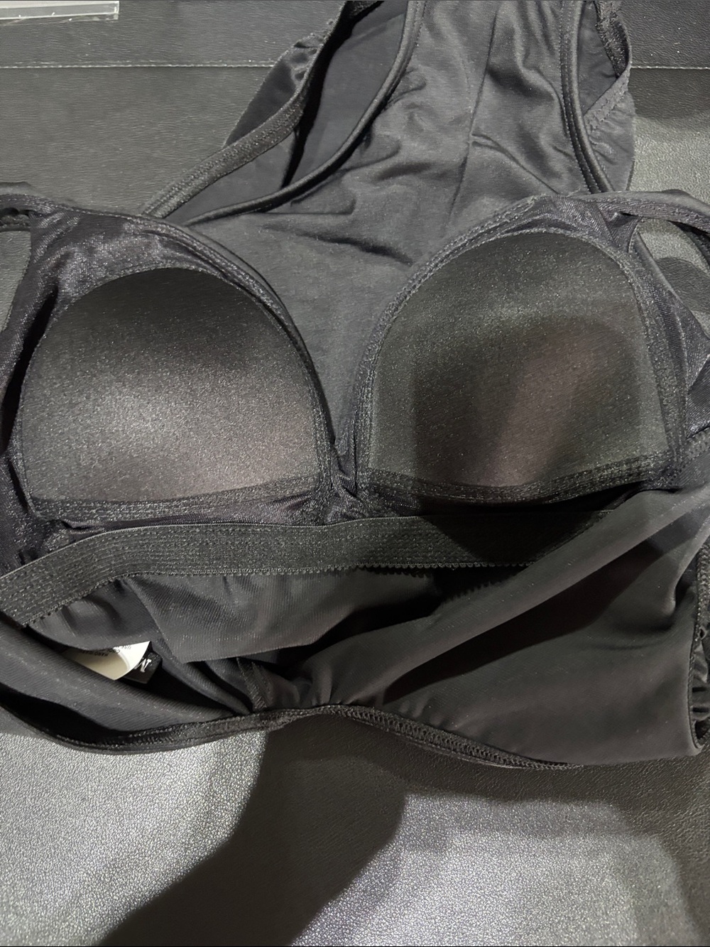 Miraclesuit V-neck,scoop back,padded,ruched bodice,slimming - Picture 5 of 10